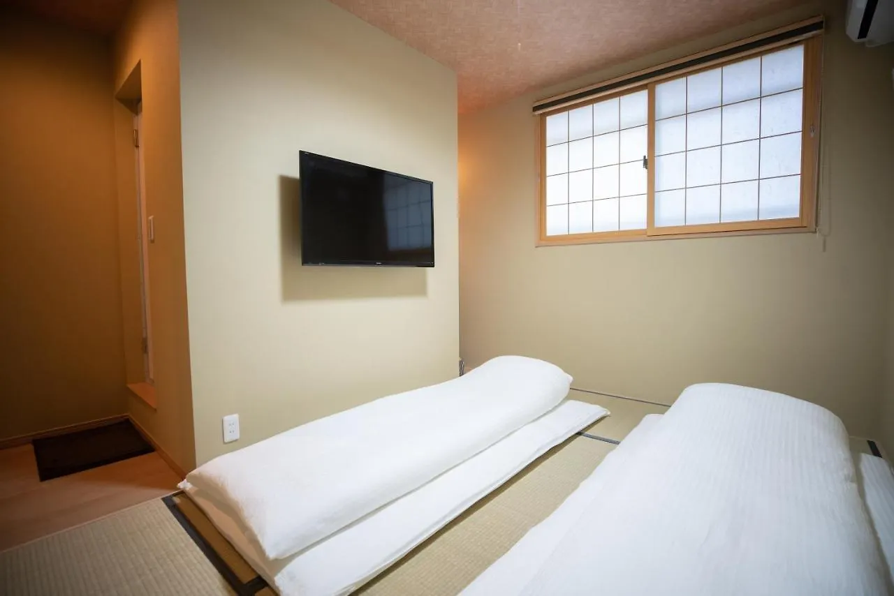 *** Ryokan Hotel Onya Kaede Kyōto Giappone